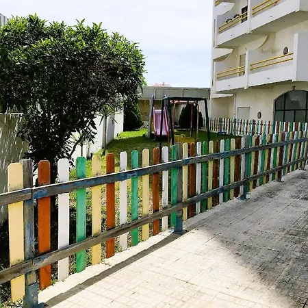 1 Bedroom Alfredo, Praceta Vitorino Nemesio, Διαμέρισμα