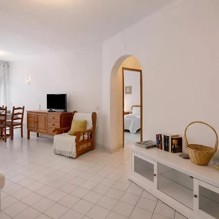 1 Bedroom Alfredo, Praceta Vitorino Nemesio,