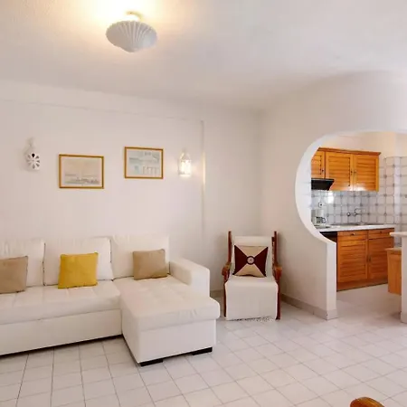 1 Bedroom Alfredo, Praceta Vitorino Nemesio, * Albufeira